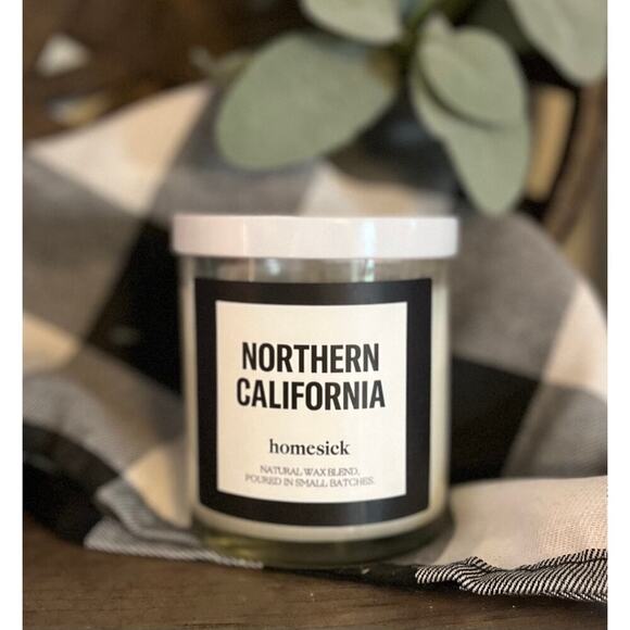 Homesick Northern California Scented Candle| Woody Pear Cloves Vanilla Redwoods - Picture 1 of 4